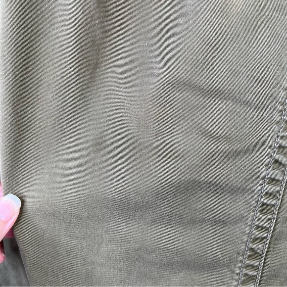 J Crew Womens Chino A Line Skirt Size 0 Olive Green Y2K Knee Length Casual FLAW - Picture 6 of 8